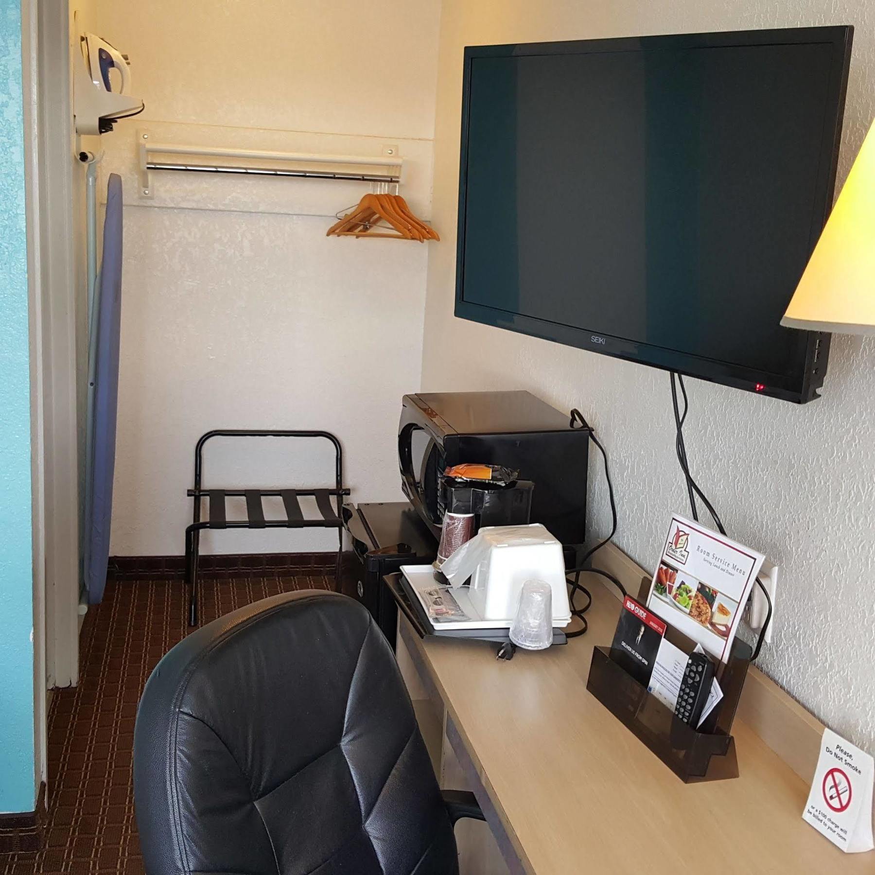 Rodeway Inn נאשוויל מראה חיצוני תמונה