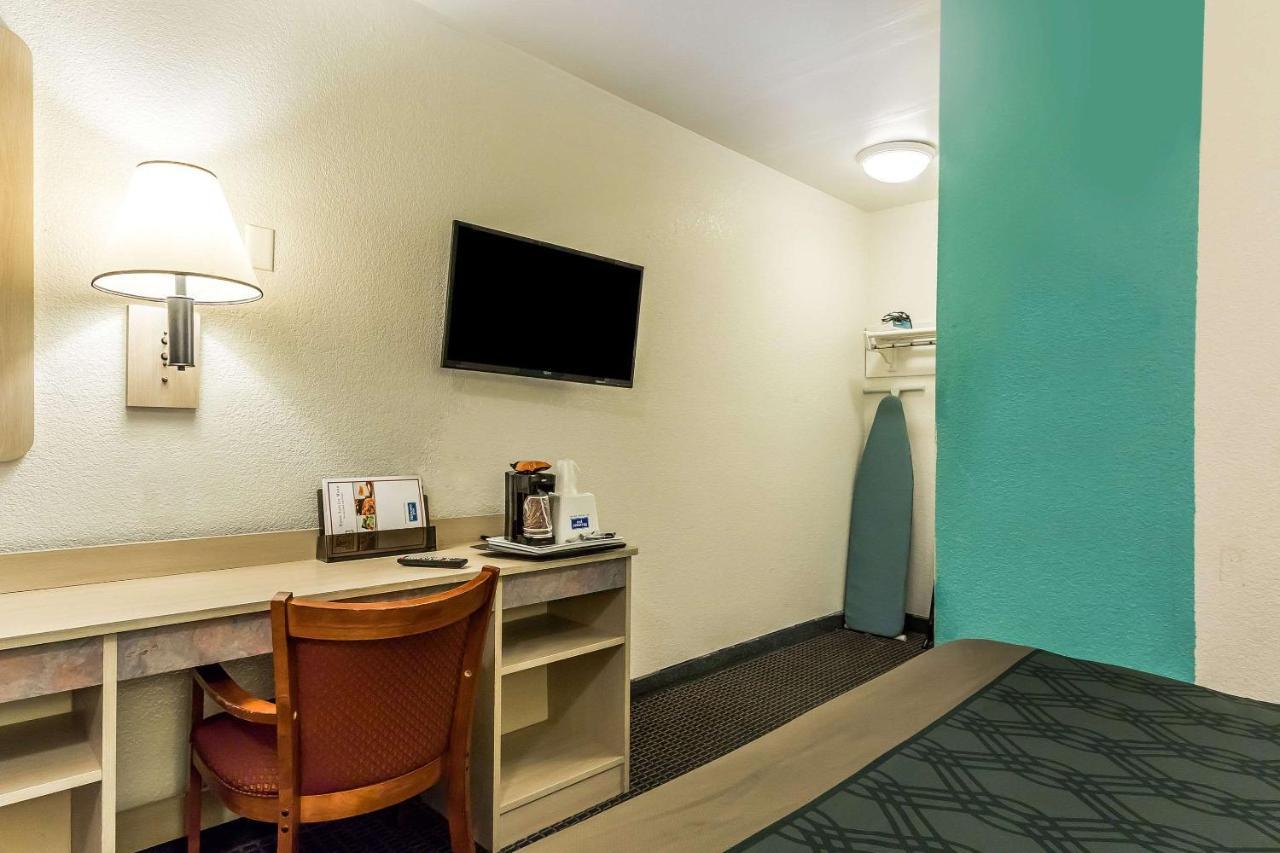 Rodeway Inn נאשוויל מראה חיצוני תמונה