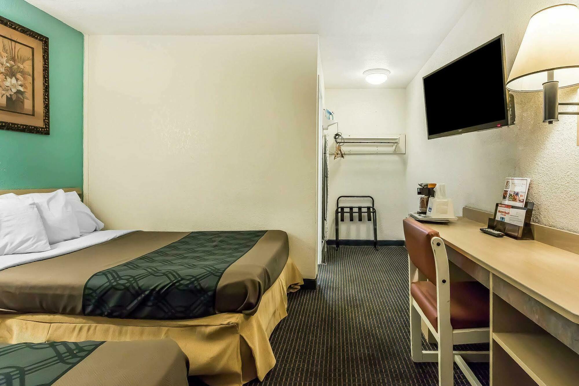 Rodeway Inn נאשוויל מראה חיצוני תמונה