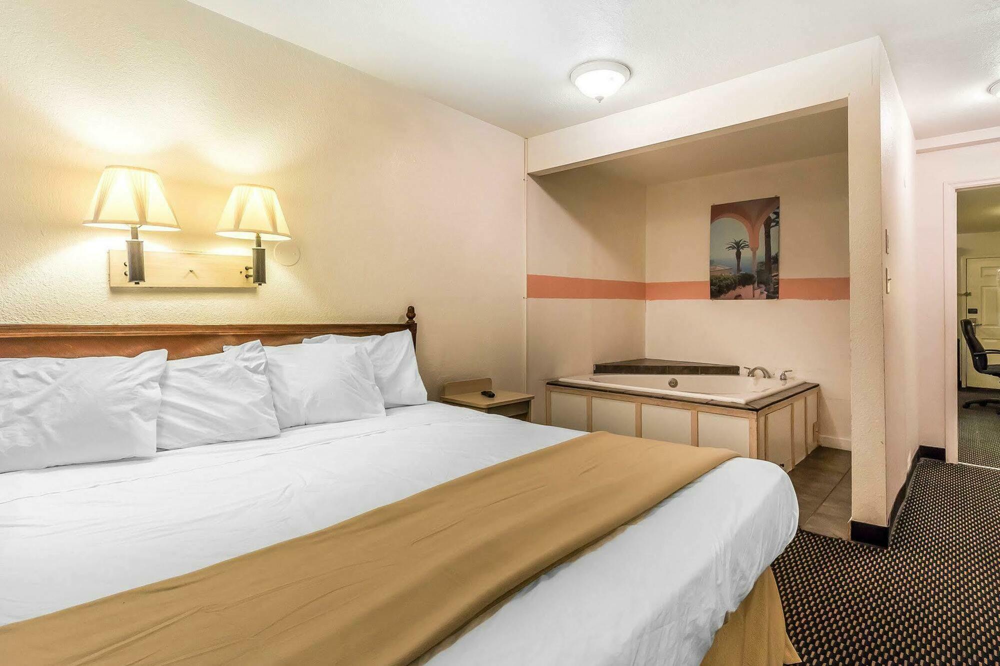 Rodeway Inn נאשוויל מראה חיצוני תמונה